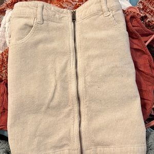 American Eagle tan corduroy skirt